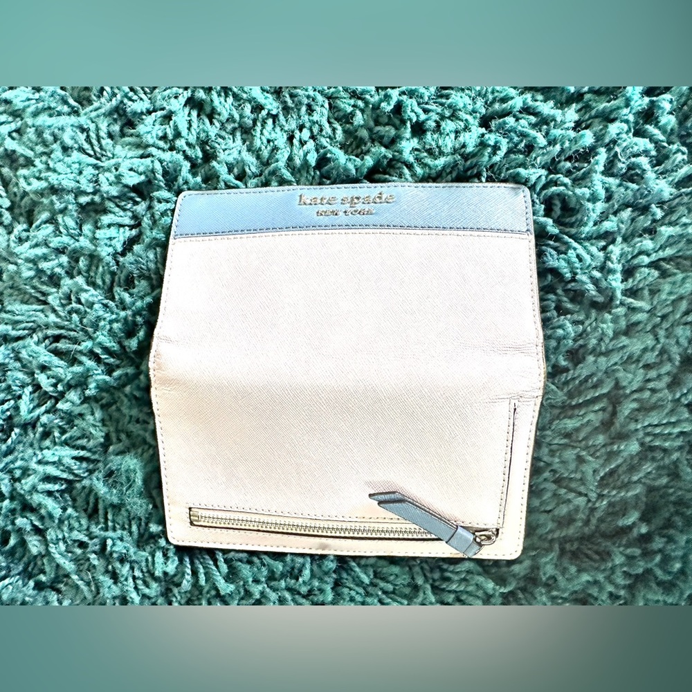 🤍🩷💜 Kate Spade Color Block Wallet 💜🩷🤍 - Picture 6 of 7